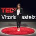 Ponente en una charla TEDxVitoriaGasteiz
